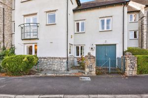 Photo Shows General View of Apartment- click for photo gallery
